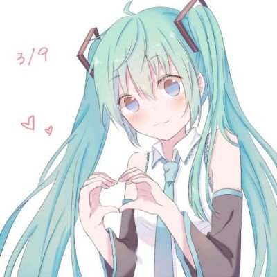 女生手搓机械臂送男友 能互动能变形